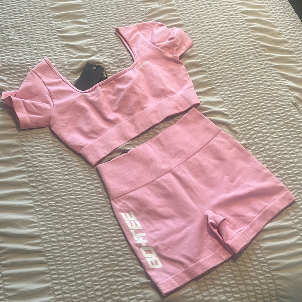 BO+TEE pink short set NWT! Small/Medium